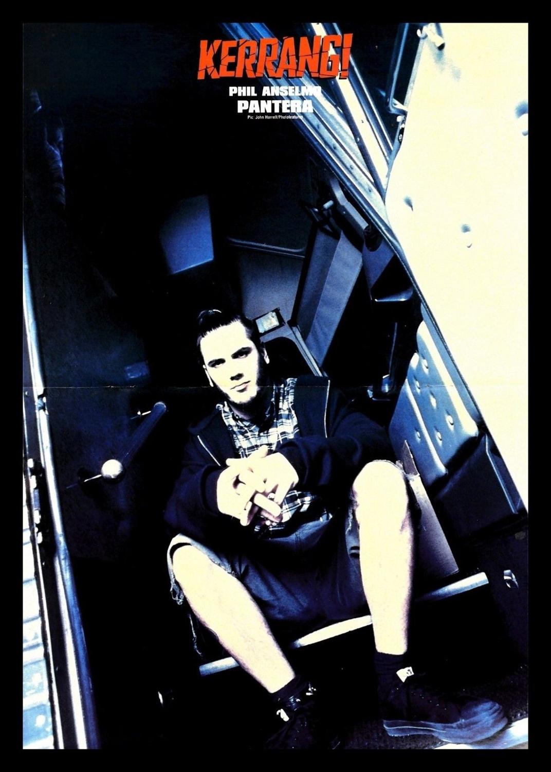 Magazyn kolorów PHIL ANSELMO P – Lighting And Decor Magazine recenzja i cena